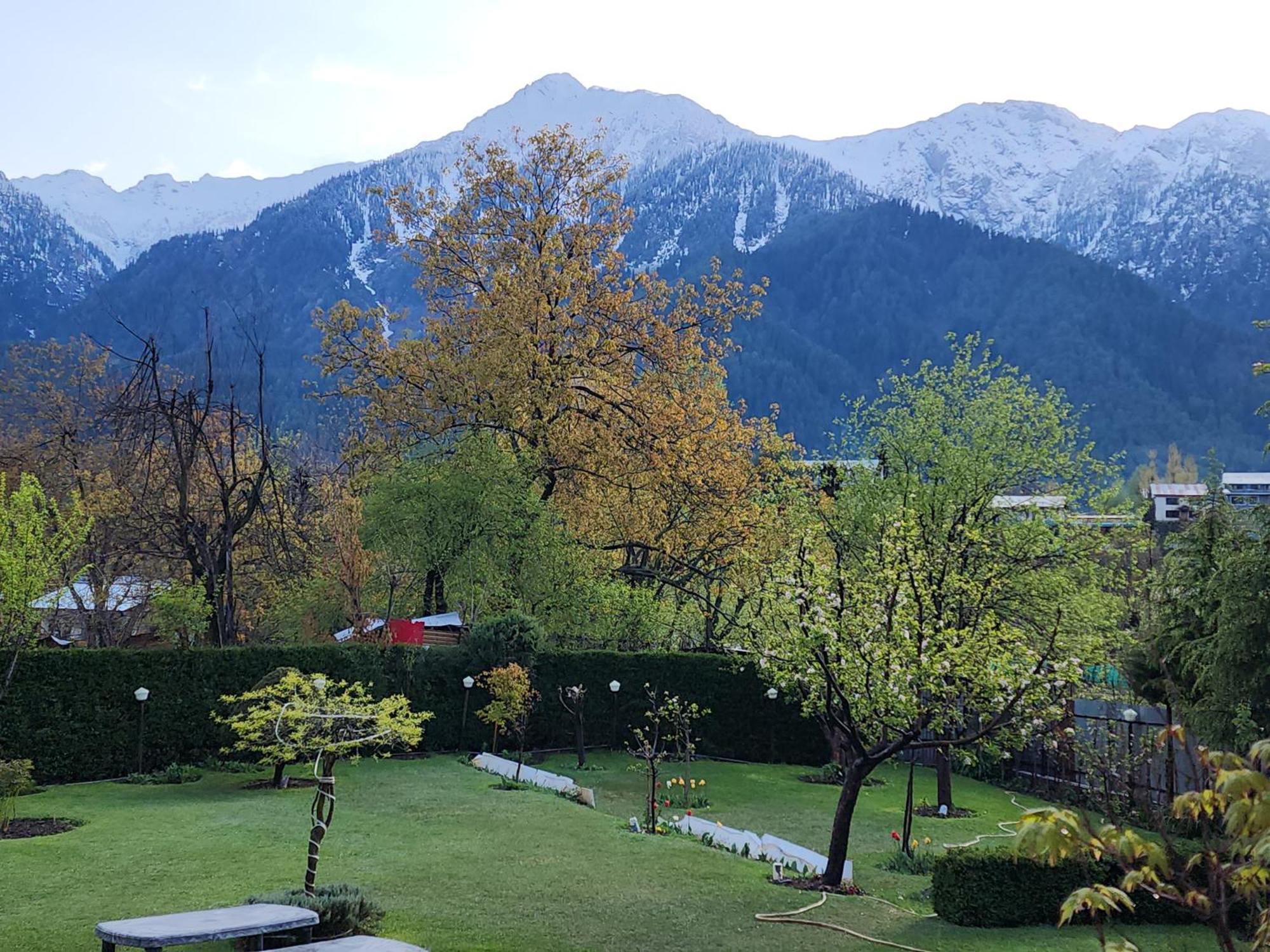 Premier Pahalgam Hotel Kültér fotó